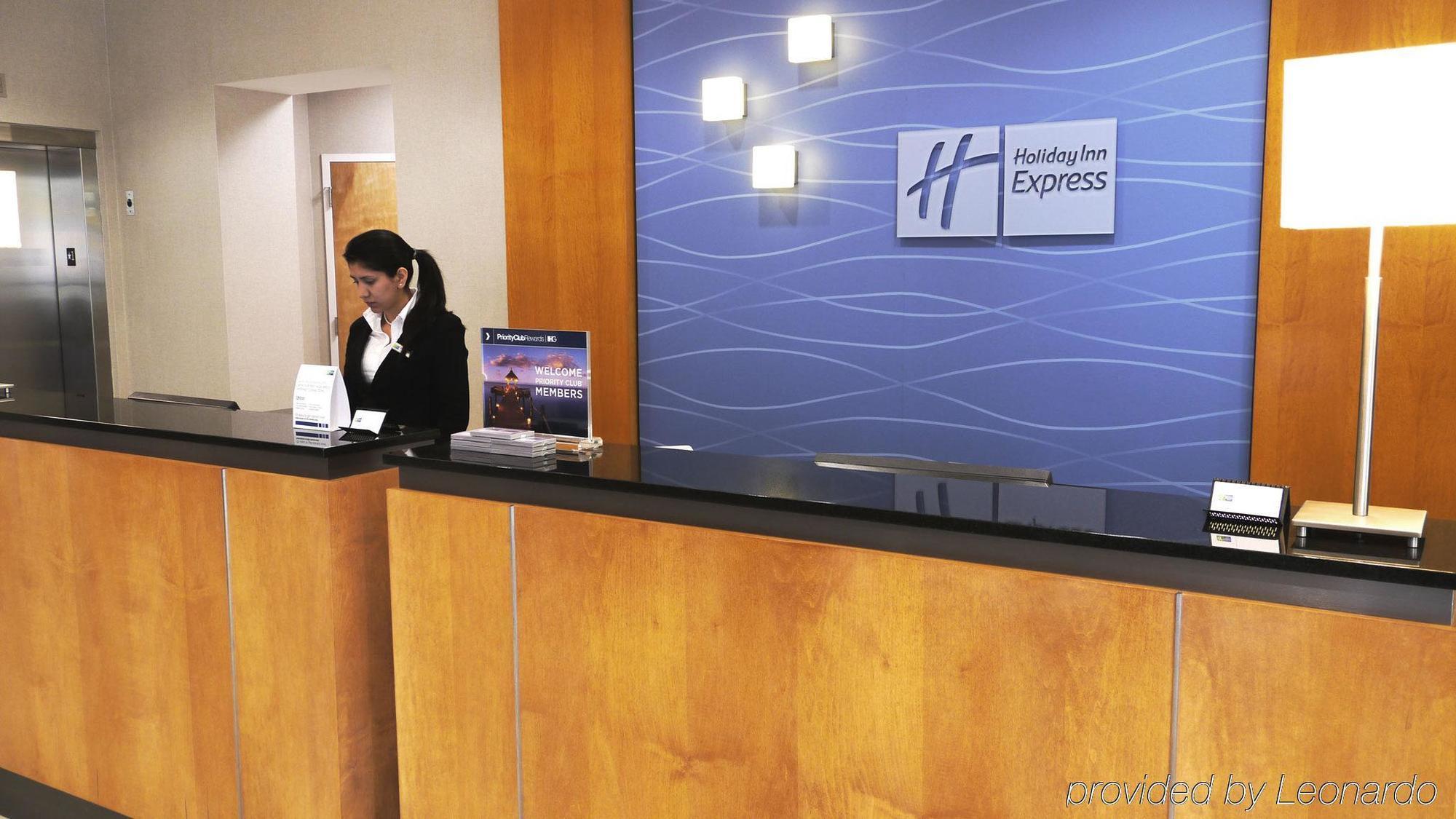 Holiday Inn Express Stamford, An Ihg Hotel Interiør bilde